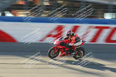 media/Nov-26-2022-Fastrack Riders (Sat) [[b001e85eef]]/Level 3/Session 1 Front Straight/